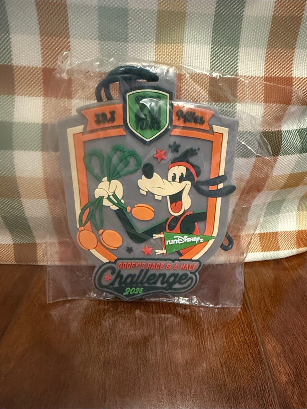 Disney Goofy Race Challenge Luggage Tag 2025 20th anniversary